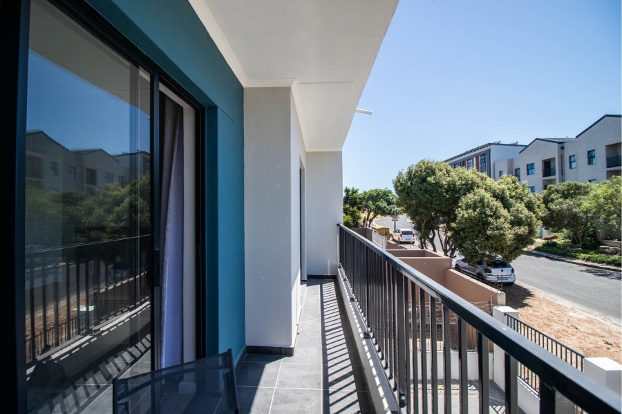 2 Bedroom Property for Sale in Table View Western Cape